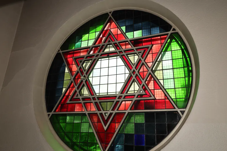 Erfolgreicher Auftakt des Projekts „JüLiG“ in der neuen Synagoge Saarbrücken